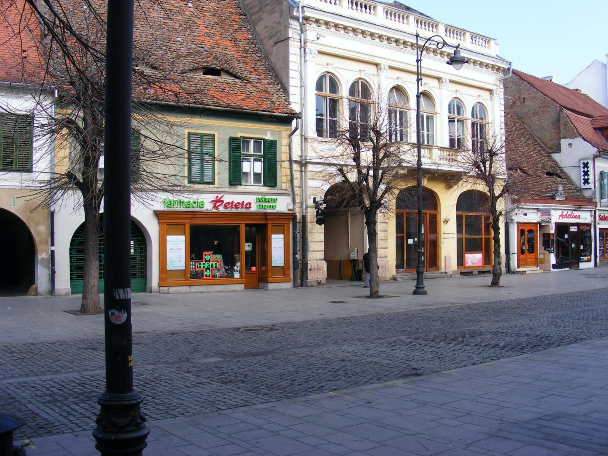 Apartment Gabriel Sibiu Exteriör bild