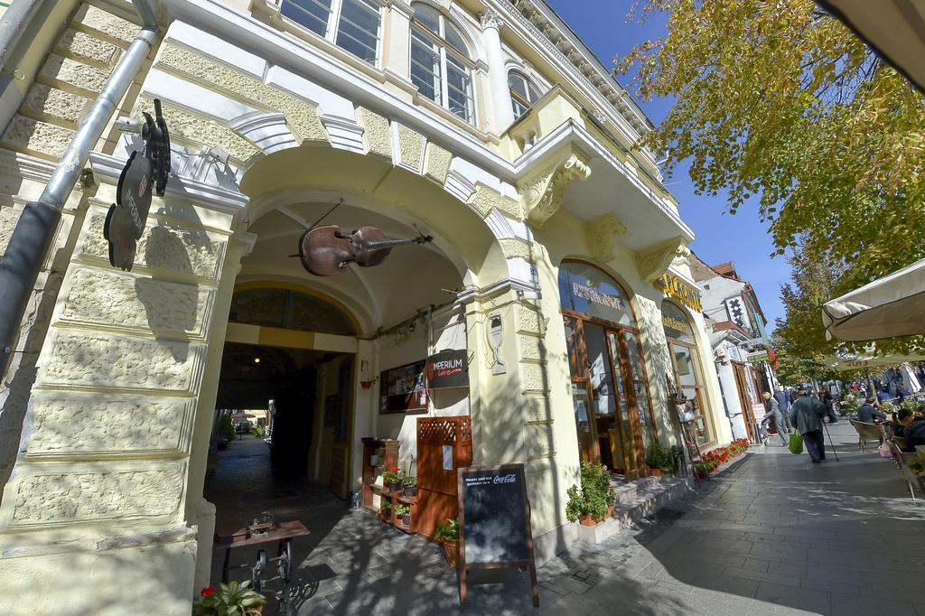 Apartment Gabriel Sibiu Exteriör bild